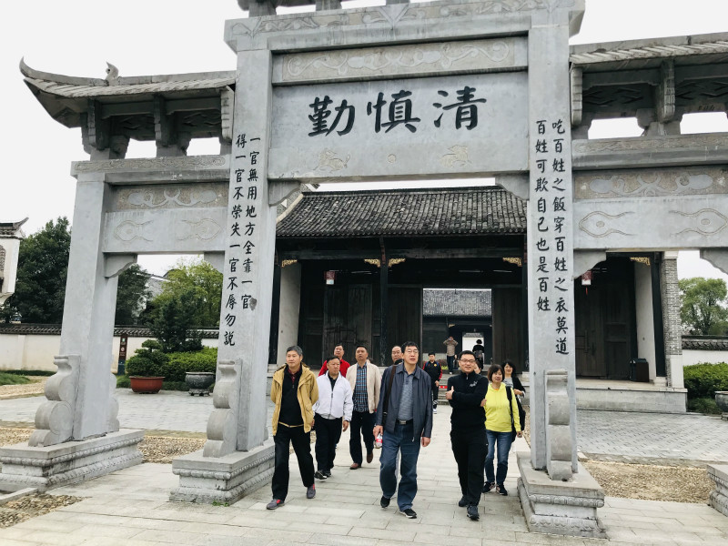 QQ图片20181106172004_meitu_4.jpg QQ图片20181106172004_meitu_4.jpg